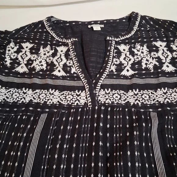 Sundance Electra Top Black Gauze Boho Embroidered Raw Edge Sleeves Sz M - Picture 4 of 10